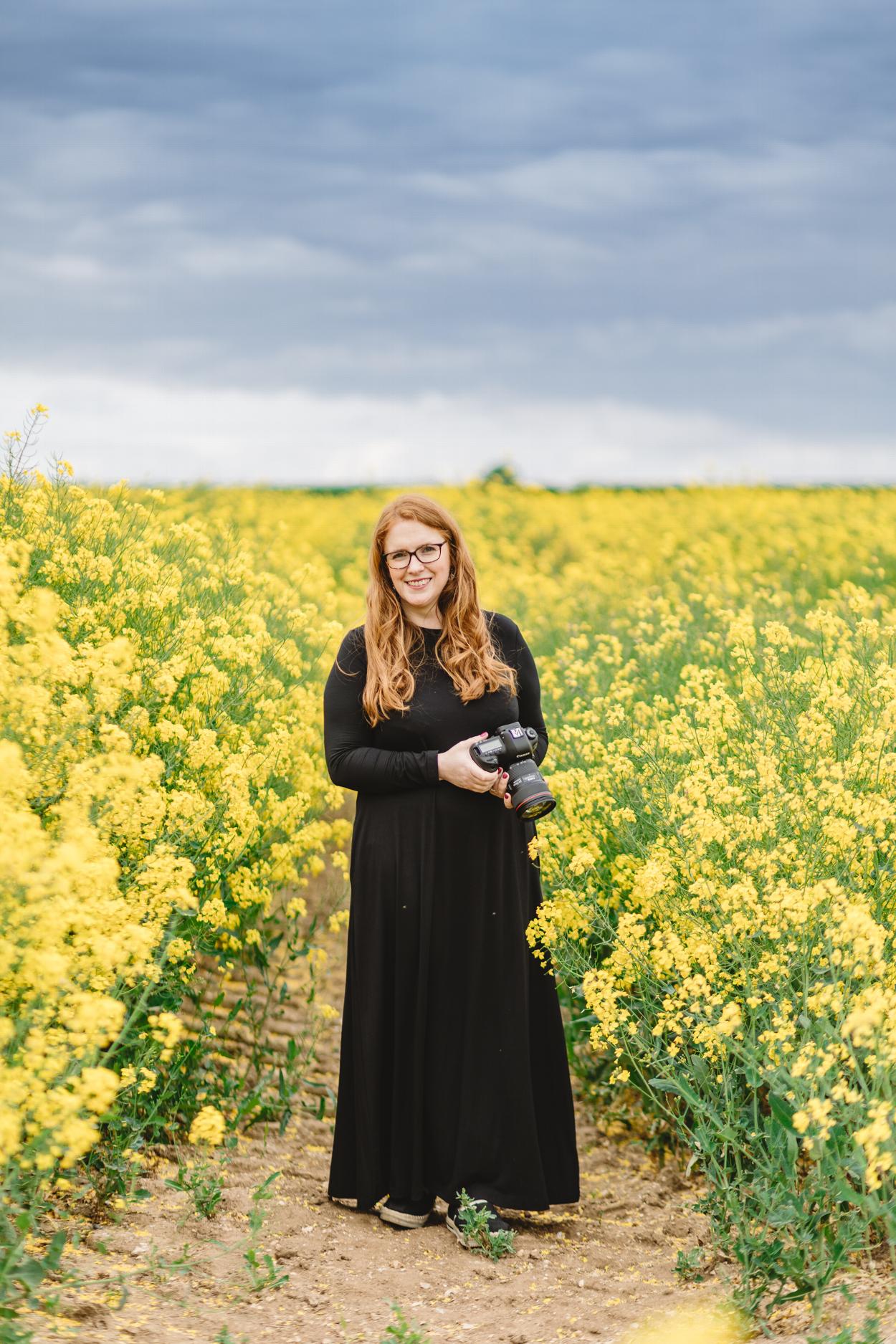 North Lincolnshire Wedding Photographer, Elsham Hall Wedding Photographer, Cleatham Hall Wedding Photographer, Scivelsby Walled Garden Wedding Photographer, Doddington Hall Wedding Photographer, Oaklands Wedding Photographer