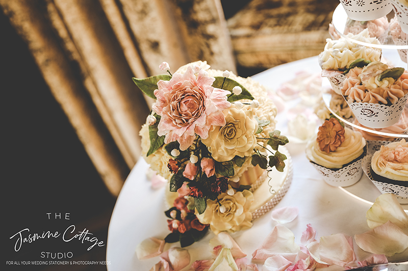 Wedding Photographer in North Lincolnshire - Cake